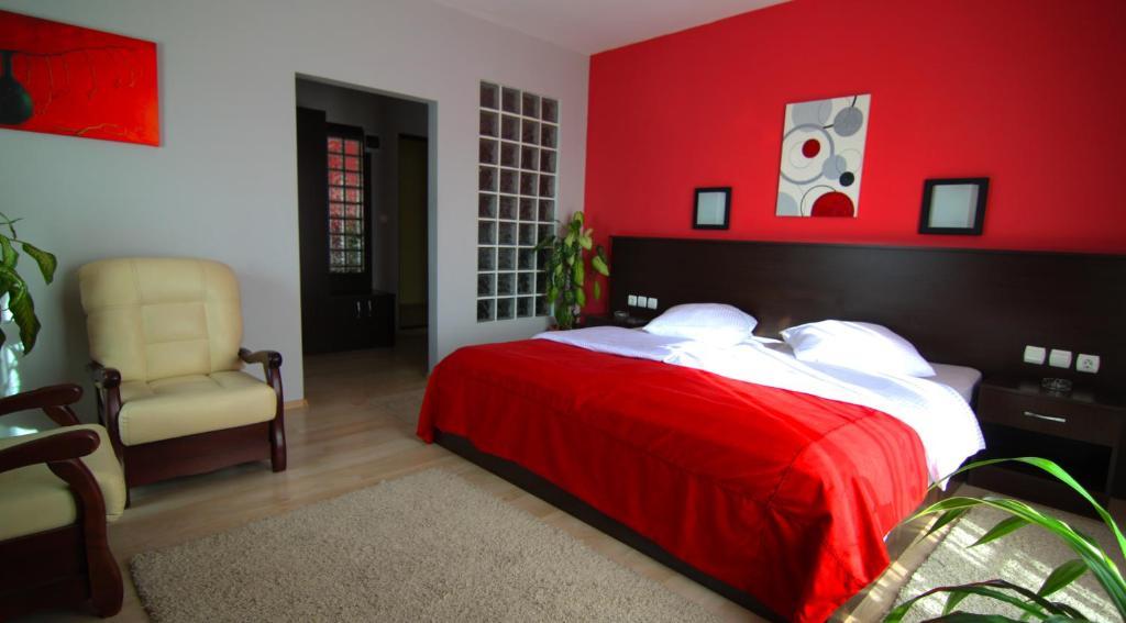 Hotel Sheriff Bistriţa Zimmer foto